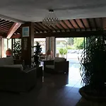Resort Marina Village *