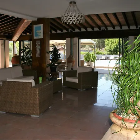 Resort Marina Village