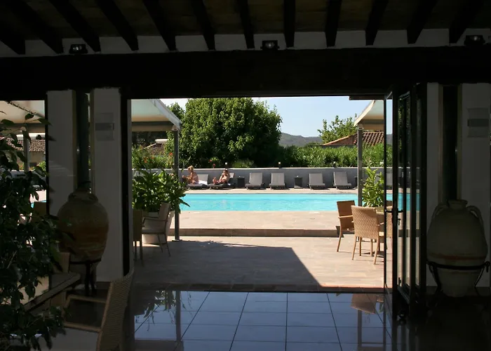 Marina Village * Porto-Vecchio (Corsica)