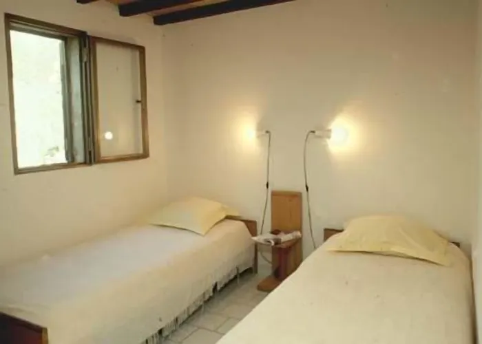 Marina Village פורטו-וישיו